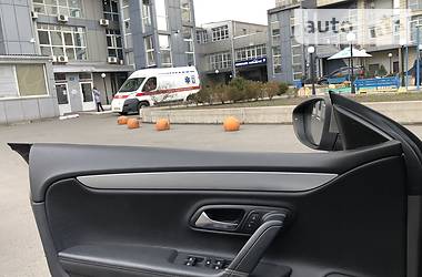 Седан Volkswagen CC / Passat CC 2012 в 