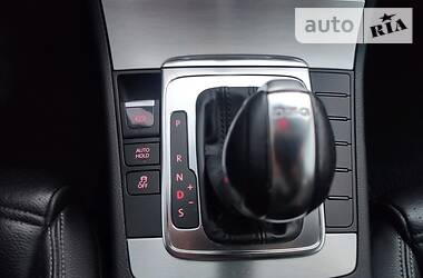 Седан Volkswagen CC / Passat CC 2011 в 
