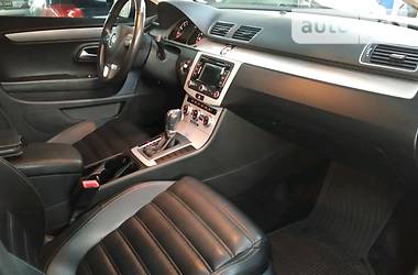 Седан Volkswagen CC / Passat CC 2014 в 