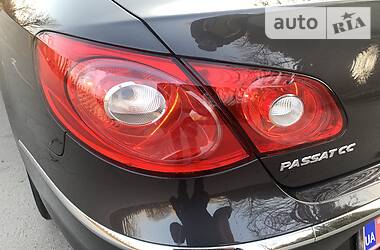 Седан Volkswagen CC / Passat CC 2009 в 