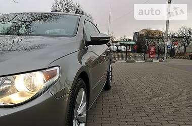 Седан Volkswagen CC / Passat CC 2011 в 