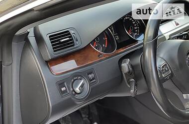 Седан Volkswagen CC / Passat CC 2010 в 