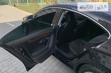 Седан Volkswagen CC / Passat CC 2010 в 