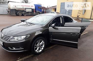 Седан Volkswagen CC / Passat CC 2012 в 