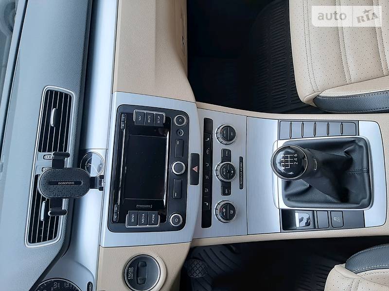 Седан Volkswagen CC / Passat CC 2013 в Дніпрі