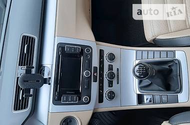 Седан Volkswagen CC / Passat CC 2013 в 