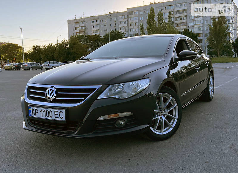 Купе Volkswagen CC / Passat CC 2011 в 