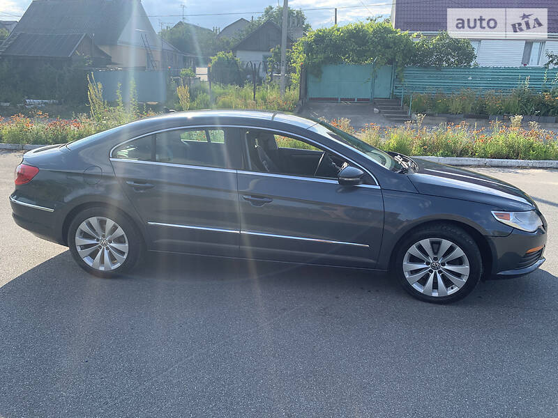 Купе Volkswagen CC / Passat CC 2011 в Житомирі