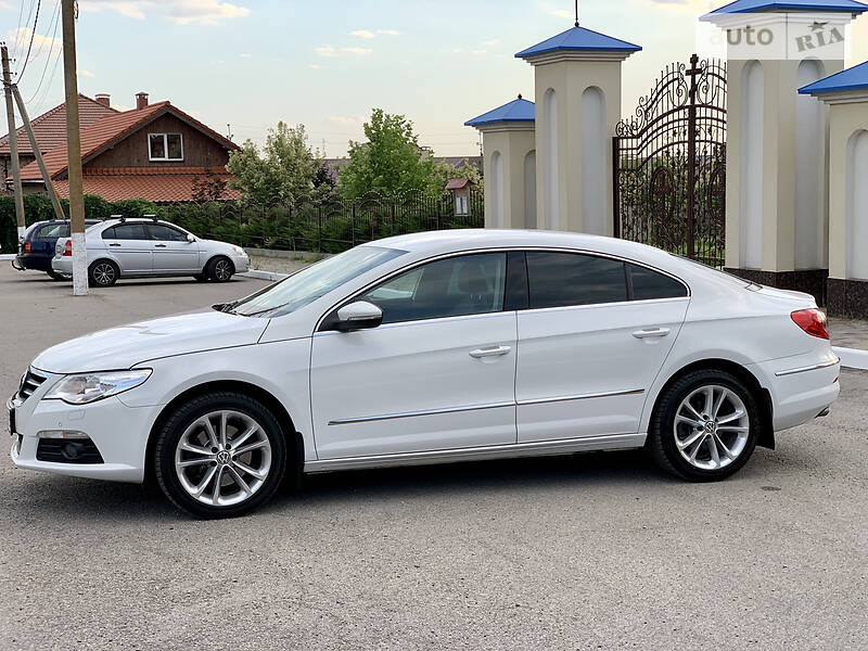Купе Volkswagen CC / Passat CC 2012 в Дніпрі
