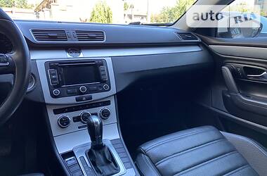 Седан Volkswagen CC / Passat CC 2012 в 