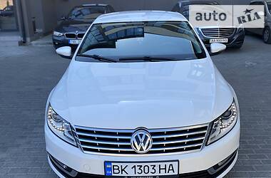 Седан Volkswagen CC / Passat CC 2012 в 