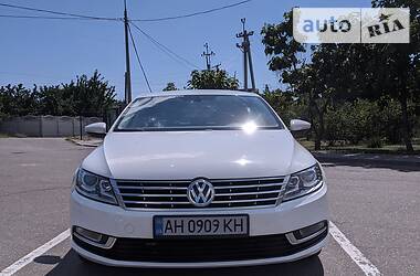 Седан Volkswagen CC / Passat CC 2014 в Мариуполе