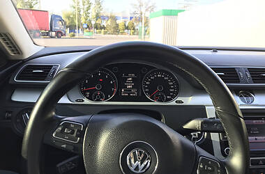 Седан Volkswagen CC / Passat CC 2012 в Новой Каховке