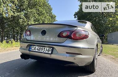 Седан Volkswagen CC / Passat CC 2010 в Києві