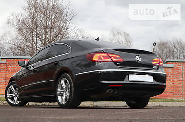 Седан Volkswagen CC / Passat CC 2016 в Дрогобыче