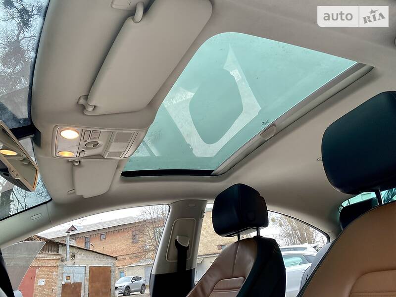 Седан Volkswagen CC / Passat CC 2012 в Києві фото 27 Седан Volkswagen CC / Passat CC 2012 в Києві