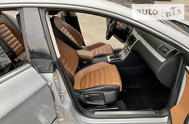 Седан Volkswagen CC / Passat CC 2012 в 