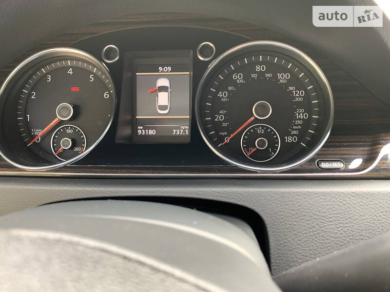 Седан Volkswagen CC / Passat CC 2013 в Ивано-Франковске