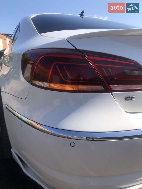 Седан Volkswagen CC / Passat CC 2012 в Ніжині
