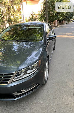 Седан Volkswagen CC / Passat CC 2014 в Черновцах