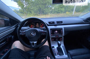 Купе Volkswagen CC / Passat CC 2011 в Полтаві