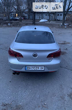 Седан Volkswagen CC / Passat CC 2014 в Одесі