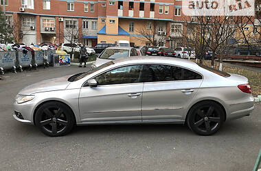 Седан Volkswagen CC / Passat CC 2010 в Киеве