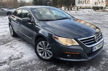 Седан Volkswagen CC / Passat CC 2010 в Ровно