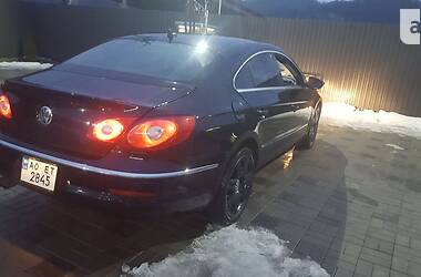 Седан Volkswagen CC / Passat CC 2010 в Іршаві