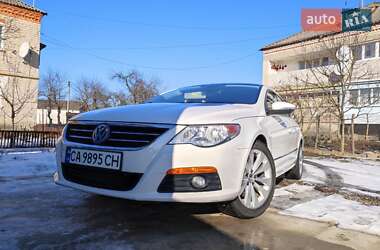Купе Volkswagen CC / Passat CC 2009 в 