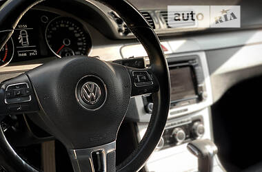 Купе Volkswagen CC / Passat CC 2009 в Самборі