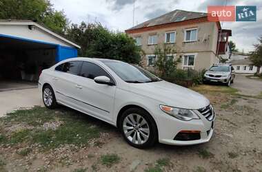 Купе Volkswagen CC / Passat CC 2009 в 