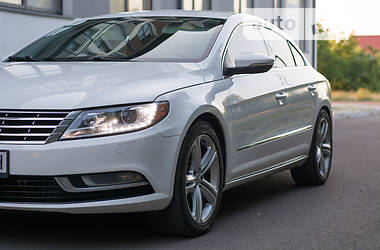 Седан Volkswagen CC / Passat CC 2012 в Сарнах