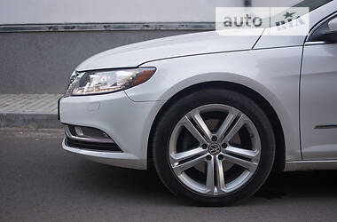 Седан Volkswagen CC / Passat CC 2012 в Сарнах