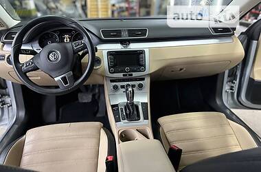 Седан Volkswagen CC / Passat CC 2012 в Луцке