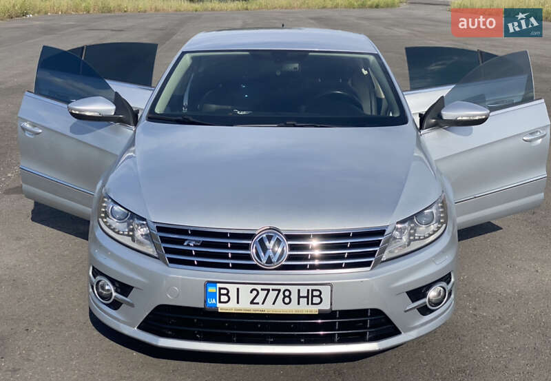 Седан Volkswagen CC / Passat CC 2015 в Полтаві
