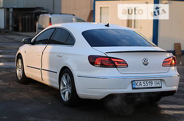 Седан Volkswagen CC / Passat CC 2012 в Киеве