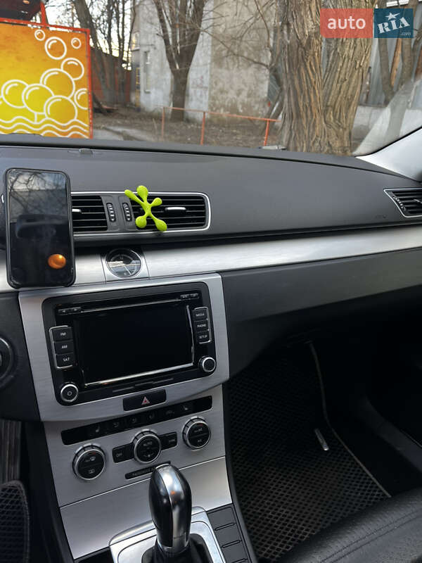 Седан Volkswagen CC / Passat CC 2012 в Одессе