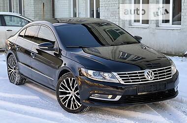 Седан Volkswagen CC / Passat CC 2015 в Киеве
