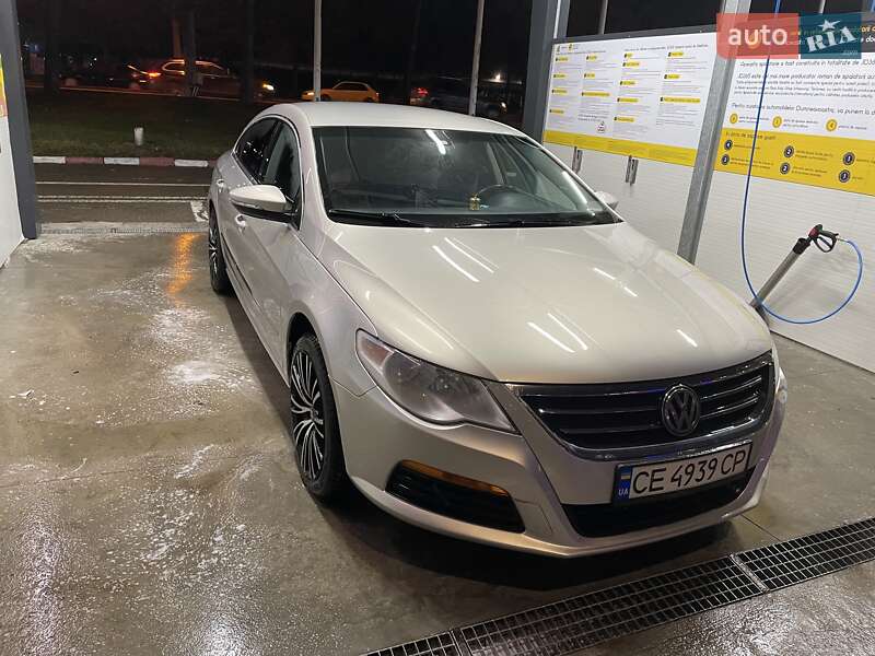 Купе Volkswagen CC / Passat CC 2010 в Черновцах