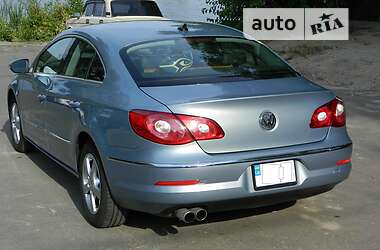 Купе Volkswagen CC / Passat CC 2009 в Киеве