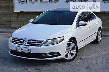Седан Volkswagen CC / Passat CC 2013 в 