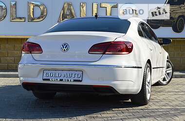 Седан Volkswagen CC / Passat CC 2013 в 
