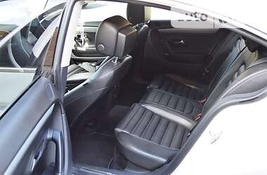 Седан Volkswagen CC / Passat CC 2013 в 