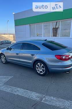 Седан Volkswagen CC / Passat CC 2011 в Балті