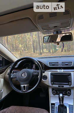 Купе Volkswagen CC / Passat CC 2011 в Полтаве