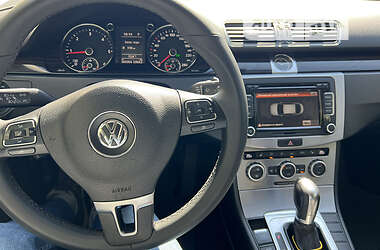 Купе Volkswagen CC / Passat CC 2012 в 