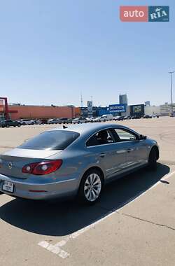Купе Volkswagen CC / Passat CC 2010 в 