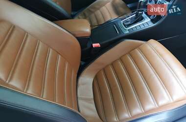 Купе Volkswagen CC / Passat CC 2013 в Киеве