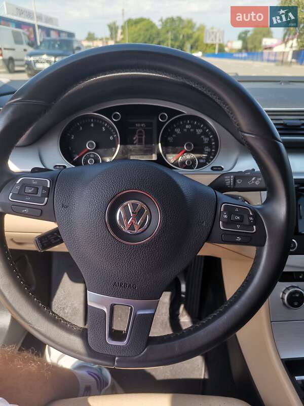 Купе Volkswagen CC / Passat CC 2014 в Ковеле